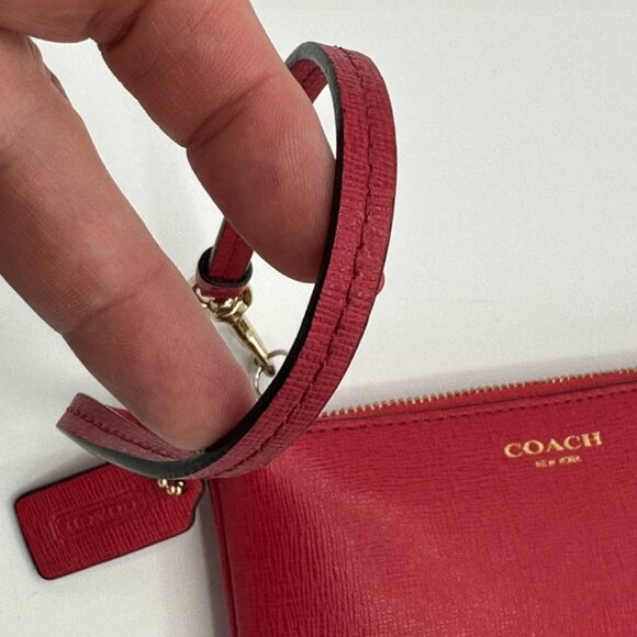 NWOT Coach Small Leather Wristlet - Pink Scarlet - Picture 9 of 13